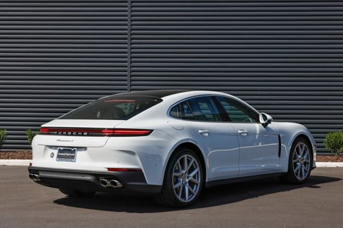 New 2026 Porsche Panamera 4 image 7