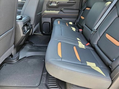 New 2026 GMC Sierra 1500 AT4 w/ AT4 Preferred Package image 16