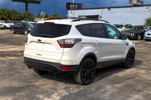 Used 2017 Ford Escape Titanium image 11