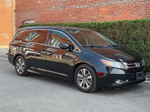 Used 2015 Honda Odyssey Touring Elite image 1