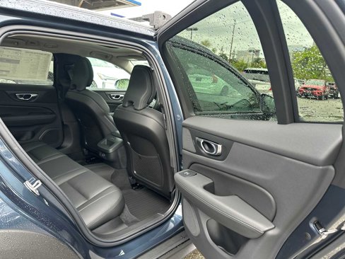New 2026 Volvo V60 B5 Cross Country Plus w/ Climate Package image 13