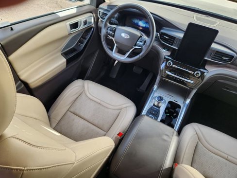 Used 2021 Ford Explorer Platinum w/ Equipment Group 601A image 10