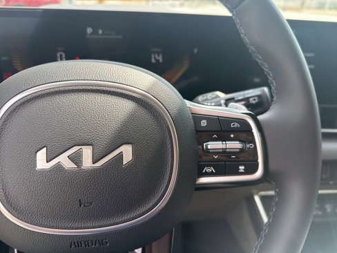 New 2026 Kia Carnival EX image 35