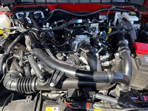 Used 2024 Ford Bronco Badlands image 32