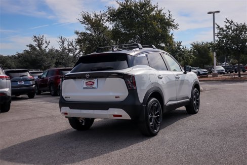 New 2026 Nissan Kicks SR image 5