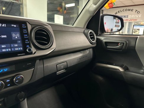 Used 2022 Toyota Tacoma SR5 image 50