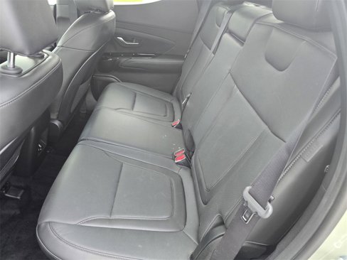 Used 2024 Hyundai Santa Cruz Limited image 11