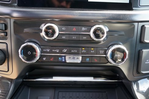 New 2025 Ford F150 Lariat w/ Equipment Group 501A Mid image 15