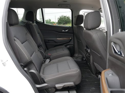 Used 2023 GMC Acadia SLE w/ Driver Convenience Package image 19