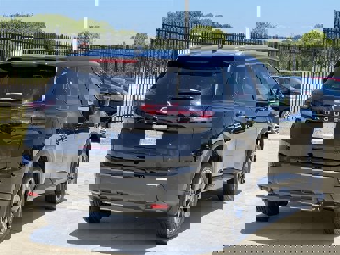 New 2026 Nissan Rogue SV image 4