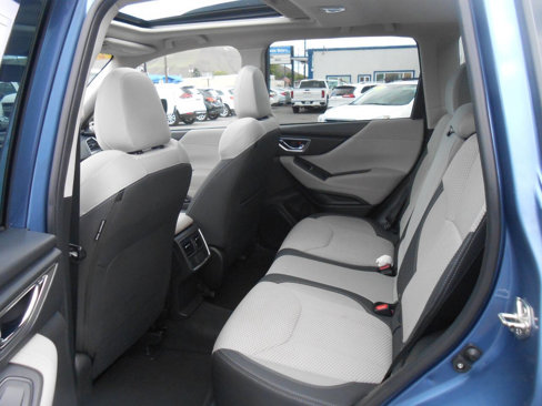 Used 2020 Subaru Forester Premium image 11