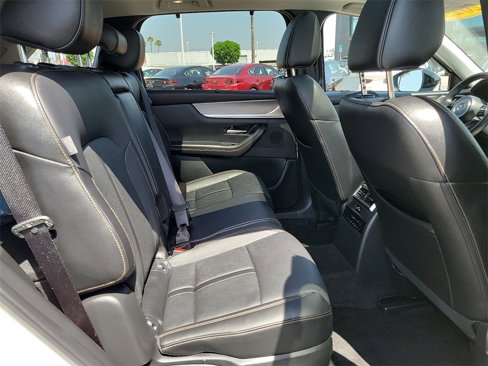 Certified 2025 MAZDA CX-70 Plug-In Hybrid w/ Premium Pkg image 19