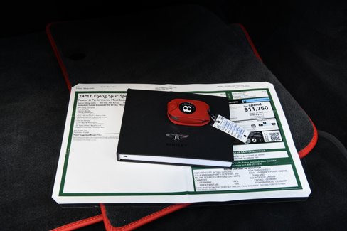 Used 2024 Bentley Flying Spur W12 image 27