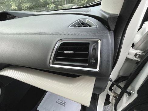 Used 2019 Subaru Ascent Premium image 27
