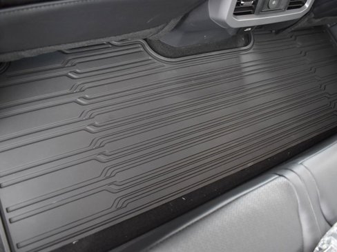 New 2026 Ford F250 Lariat image 14