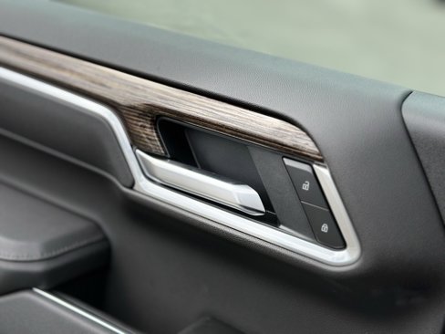 New 2026 GMC Sierra 1500 Elevation image 24