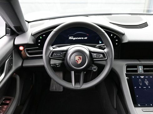 New 2025 Porsche Taycan image 14
