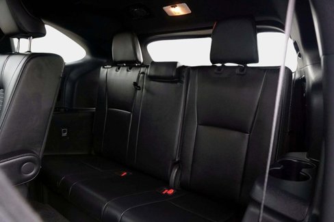 Used 2024 Toyota Highlander FWD image 19