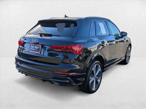 Used 2021 Audi Q3 2.0T Premium Plus w/ Premium Plus Package image 5