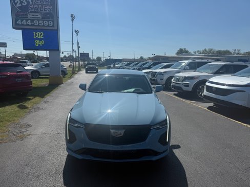 Used 2025 Cadillac CT4 V image 8