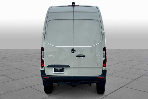 New 2025 Mercedes-Benz Sprinter 2500 image 4