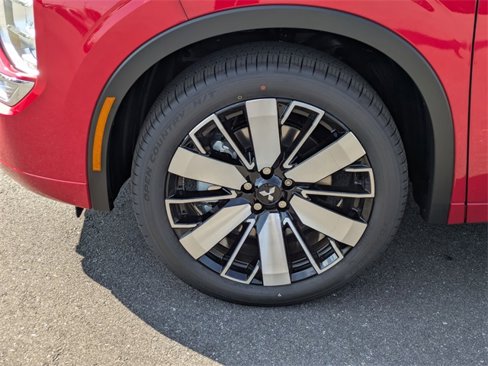 New 2025 Mitsubishi Outlander SEL image 10