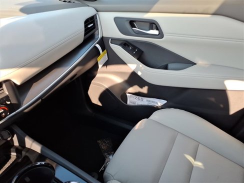 New 2026 Nissan Rogue SV image 22