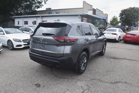 Used 2021 Nissan Rogue S image 6