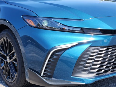 New 2026 Toyota Camry SE image 6