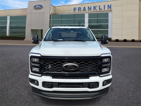 New 2026 Ford F350 XLT image 2