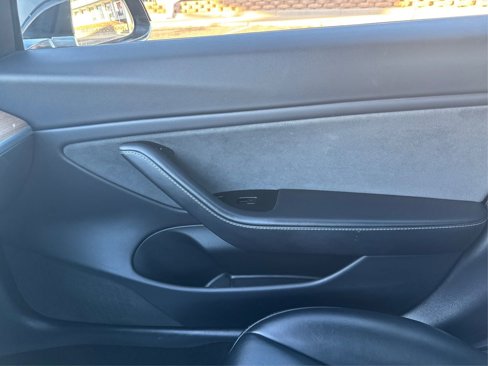 Used 2020 Tesla Model 3 Long Range image 23