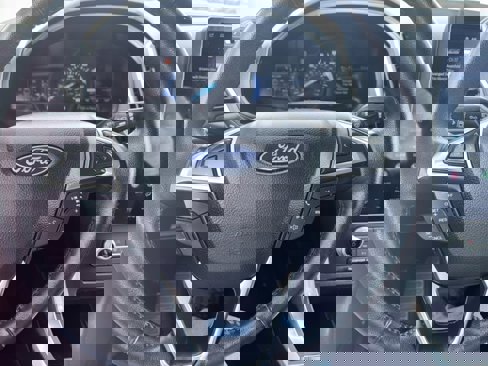 Certified 2024 Ford Edge Titanium image 3