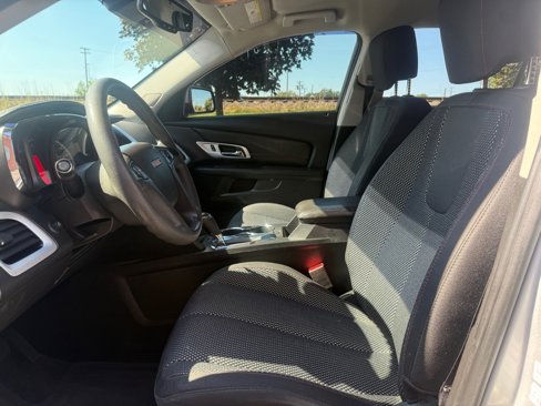 Used 2017 GMC Terrain SLE image 9
