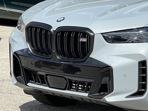 Used 2025 BMW X5 M60i image 12
