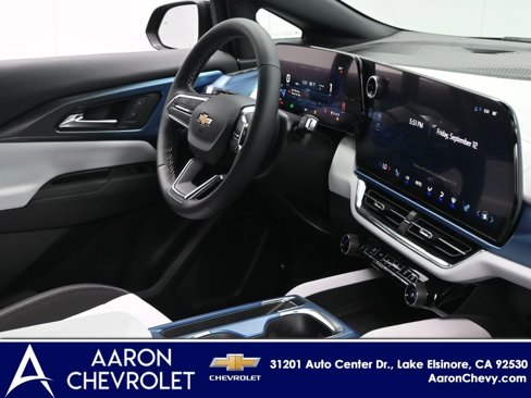 New 2026 Chevrolet Equinox EV LT image 28