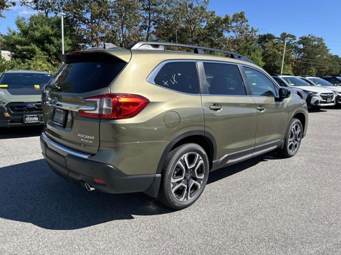 New 2025 Subaru Ascent Limited image 3