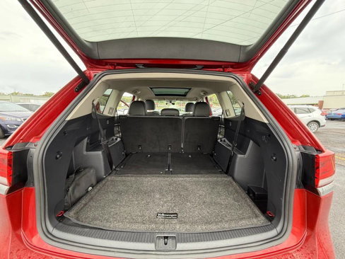 Used 2021 Volkswagen Atlas SE w/ Panoramic Sunroof Package image 29