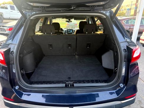 Used 2018 Chevrolet Equinox LT image 32