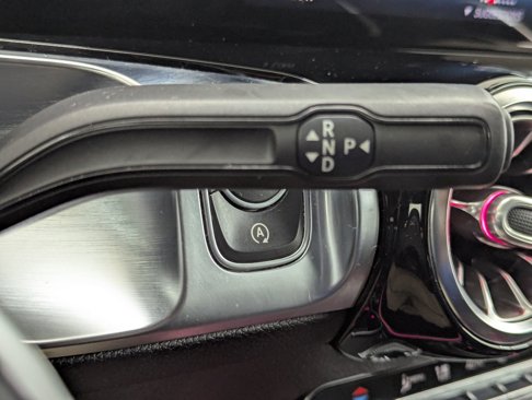 Used 2021 Mercedes-Benz GLB 250 4MATIC image 17