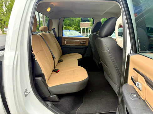 Used 2021 RAM 1500 Classic SLT image 24