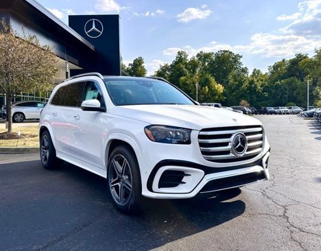 New 2026 Mercedes-Benz GLS 450 4MATIC image 1
