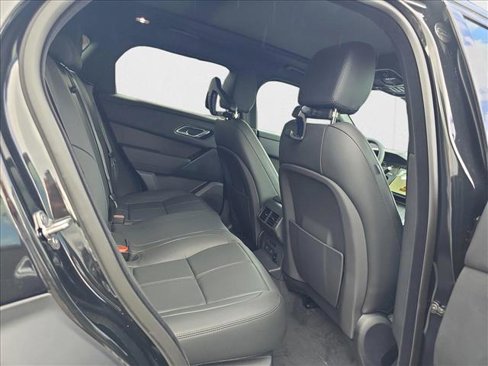 New 2026 Land Rover Range Rover Velar Dynamic SE image 11