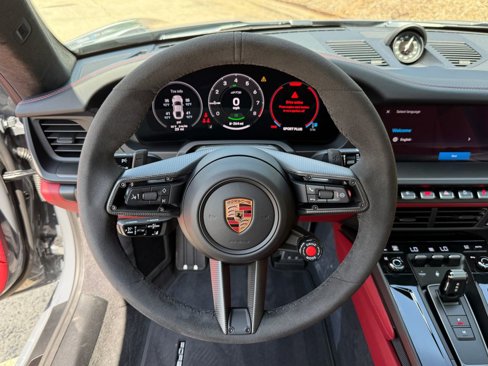 Used 2026 Porsche 911 Carrera 4 GTS image 16