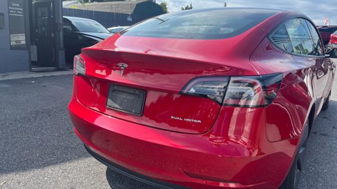 Used 2021 Tesla Model 3 Long Range image 14