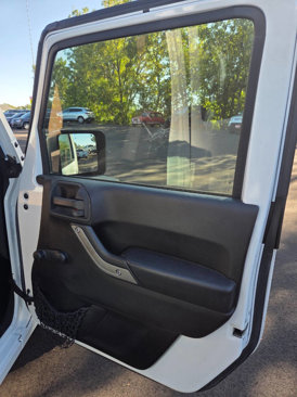 Used 2015 Jeep Wrangler Unlimited Sport image 16