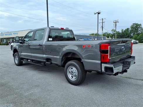 New 2025 Ford F250 XL image 5