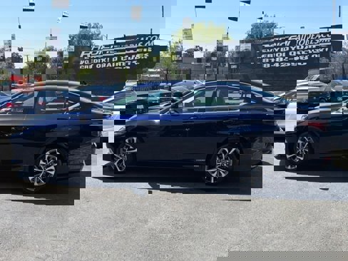 Used 2022 Lexus ES 300h image 7