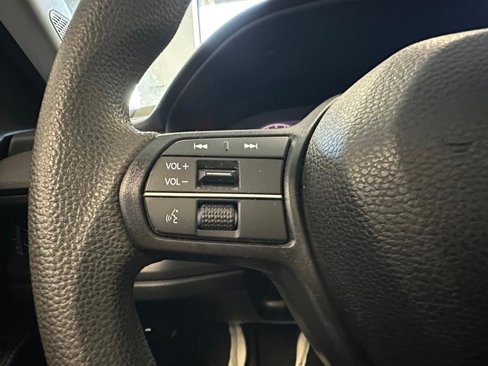 Used 2023 Honda Accord EX image 42