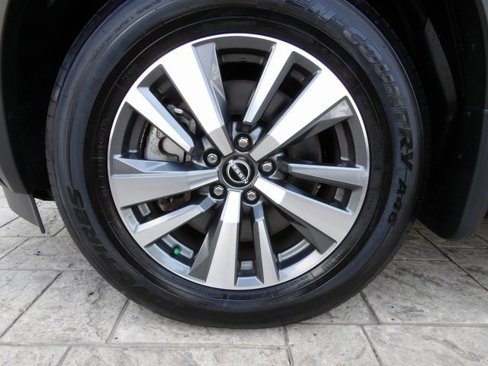 Certified 2024 Nissan Pathfinder SL image 13