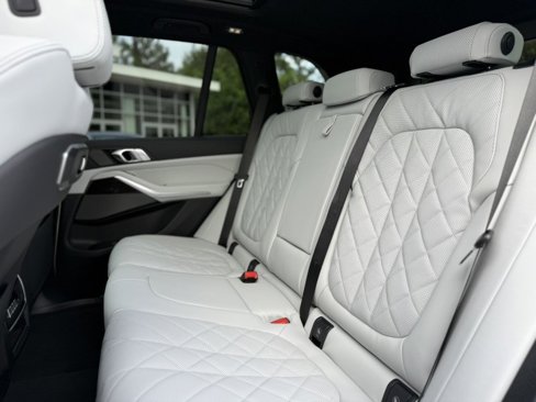 New 2026 BMW X5 sDrive40i image 14